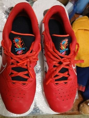 Nike Youth Bright Orange Athletic Sneakers with Black Accents,sz.4.5y